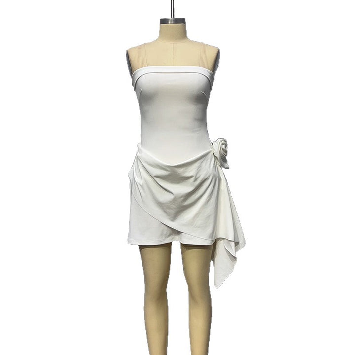 Damen Wickelkleid mit trägerlosem Design und dekorativem Blumen-Detail Drune