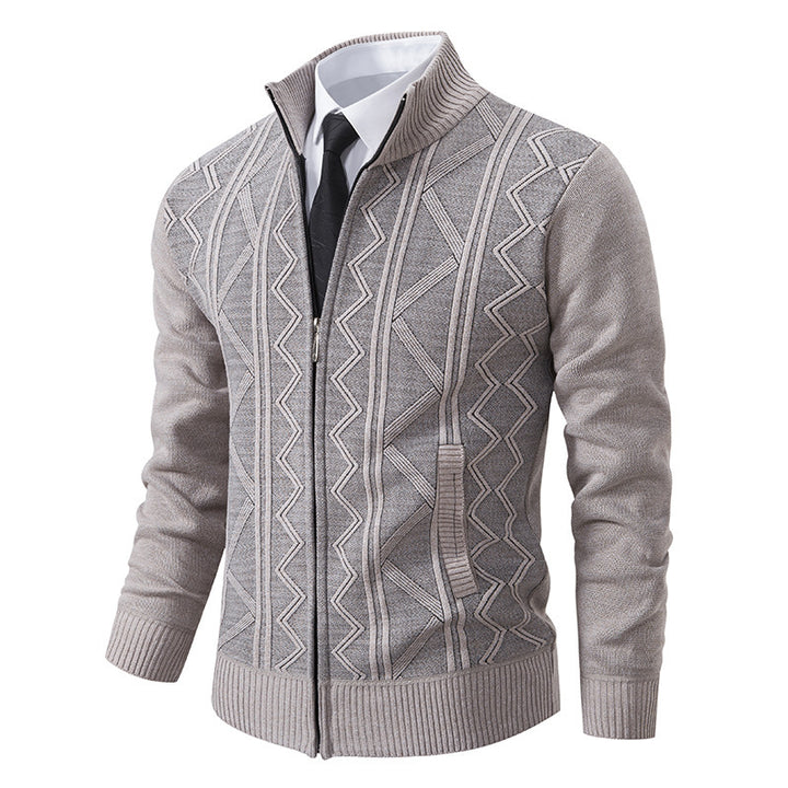 Herren Strickjacke mit modernem Zopfmuster Drune