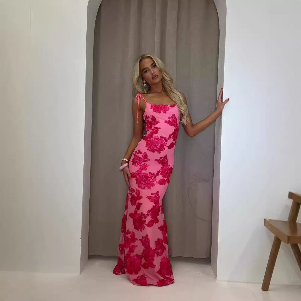 Damen Elegantes Blumenstickkleid mit trägerloser Silhouette Drune
