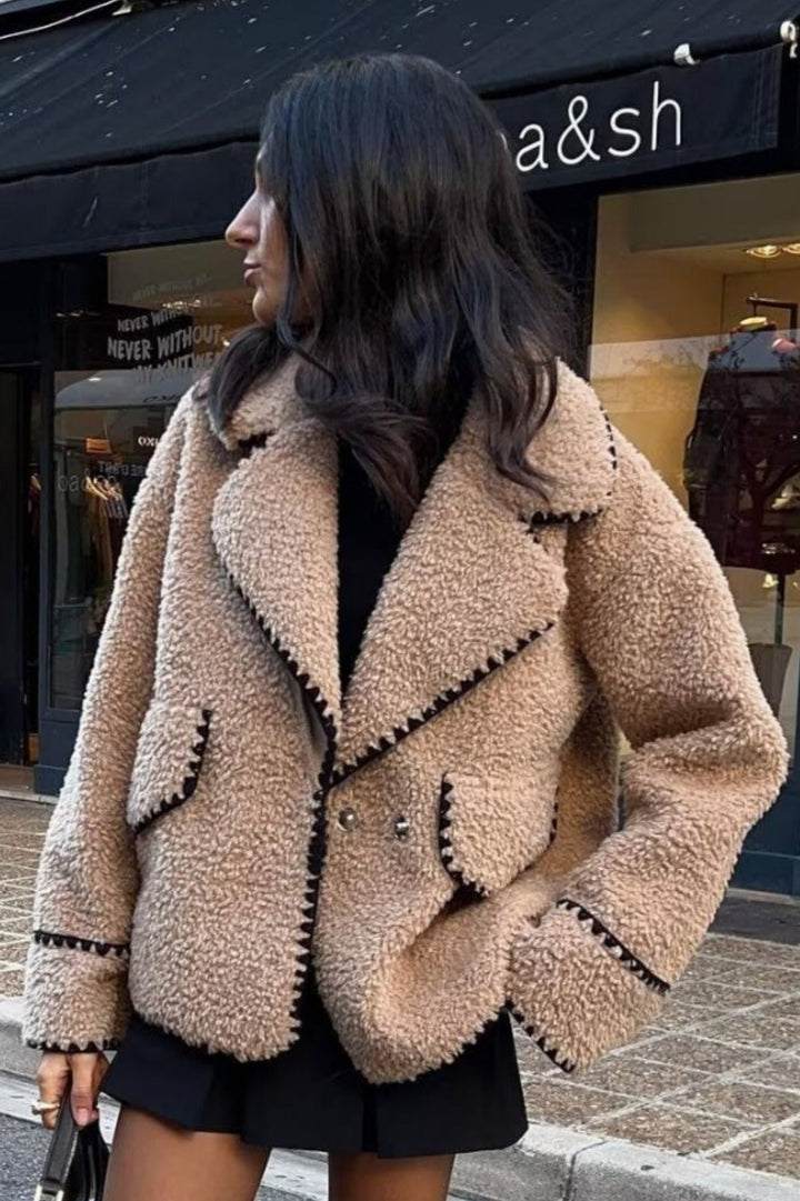 Drune | Croppte Plüschjacke Imitiertes Fell Komfortabel und Trendy