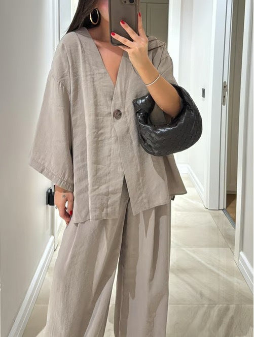 Damen nan entspanntes Zweiteiler-Leinenensemble mit kimonoartiger Oversize-Jacke und weiter Palazzohose Drune