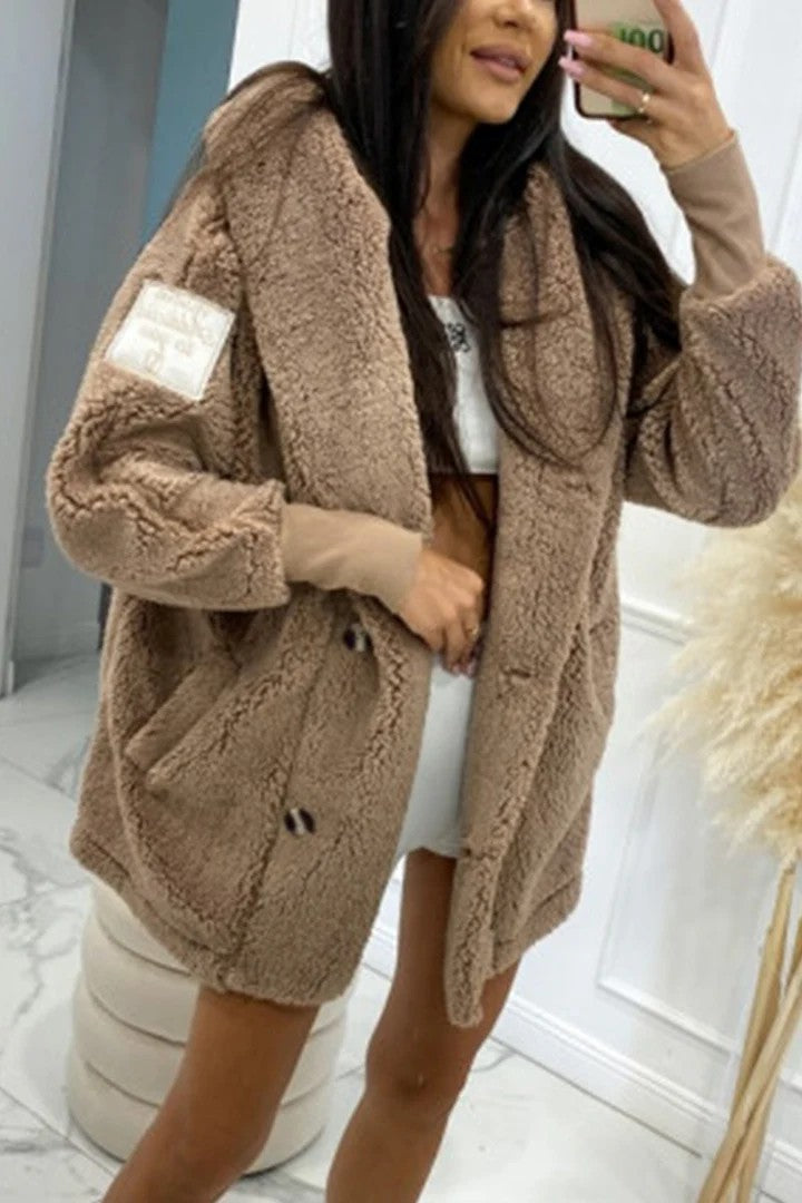 Damen Teddyfelljacke mit klassischem Kragen und praktischen Taschen Drune