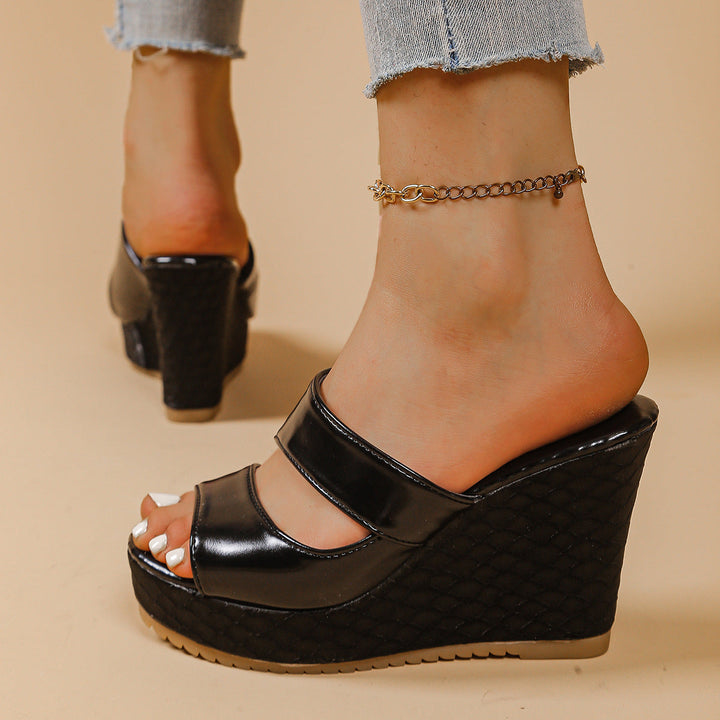 Damen Hochfront-Sandaletten mit stylischem Plateau und komfortablen Riemen Drune