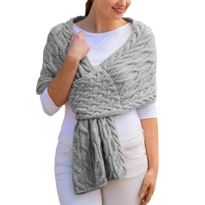 Damen Strickschal mit modernem Zopfmuster und vielseitigem Tragekomfort Drune