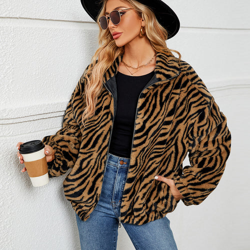 Damen Plüschjacke im trendigen Zebra-Look mit Stehkragen Drune