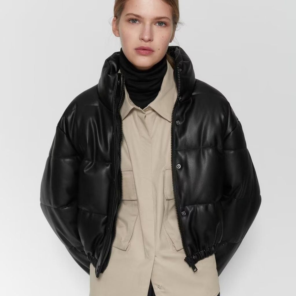 Damen kurz geschnittene Steppjacke mit hohem Kragen und elastischen Bünde Drune