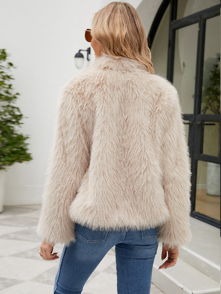 Drune | Kunstpelz Kurze Jacke - Gemütliches Winteressential - Weicher Polyester-Mix - Lässige Eleganz