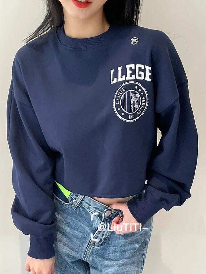 Damen Kurzer Sweatshirt mit oversized Schnitt Drune