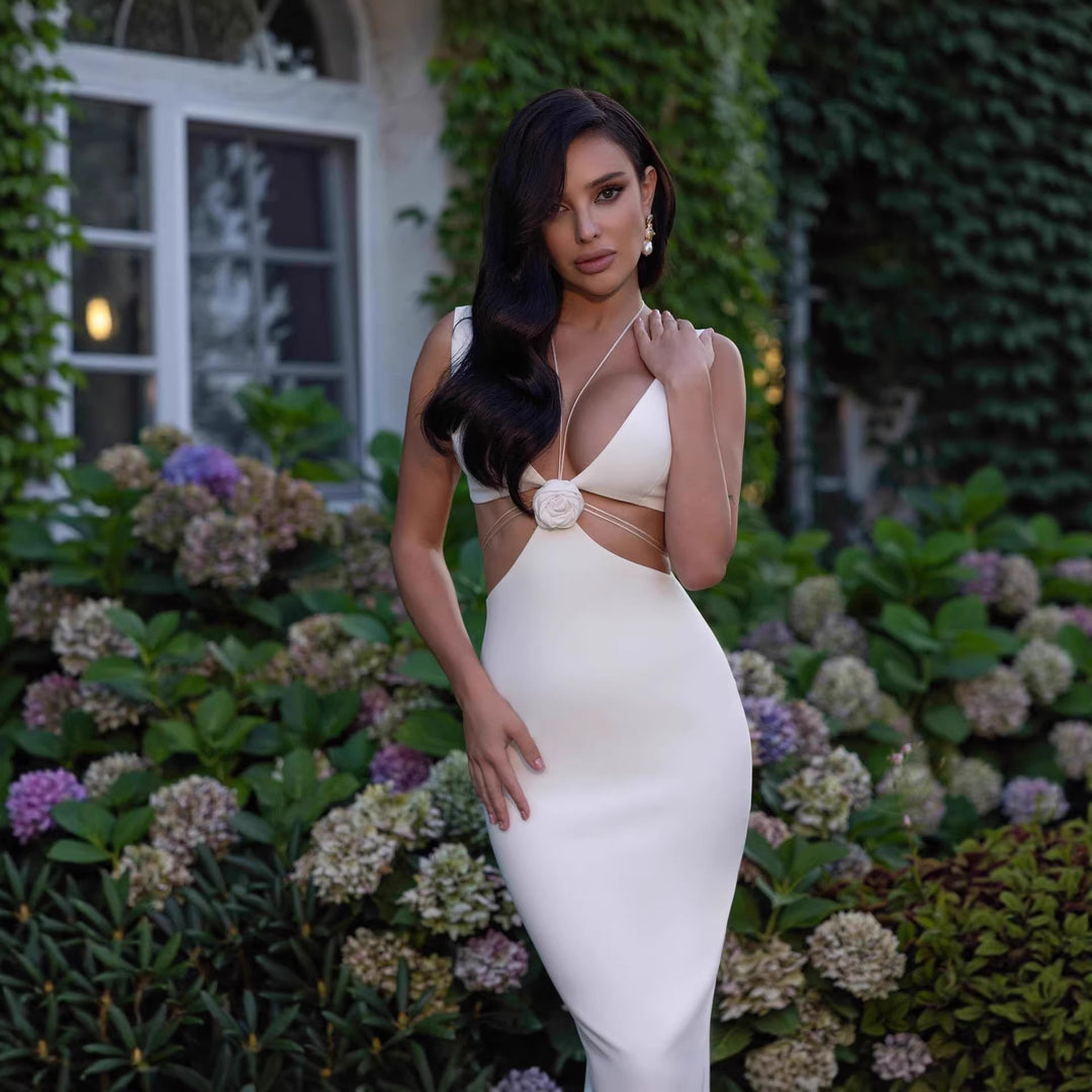 Damen figurbetontes Kleid mit raffinierten Rückendetails und floralem Akzent Drune