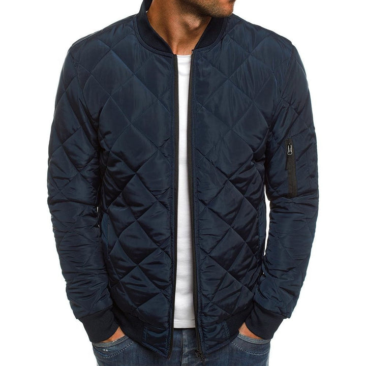 Herren Steppjacke mit hohem Kragen und praktischen Reißverschlusstaschen Drune
