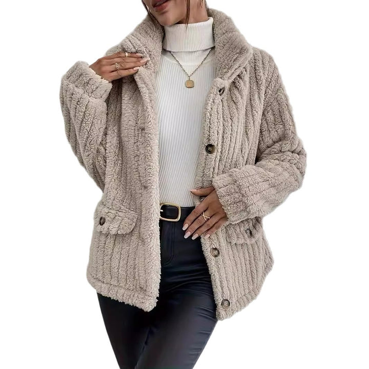 Damen hochwertige Plüschjacke mit strukturiertem Design und praktischen Taschen Drune