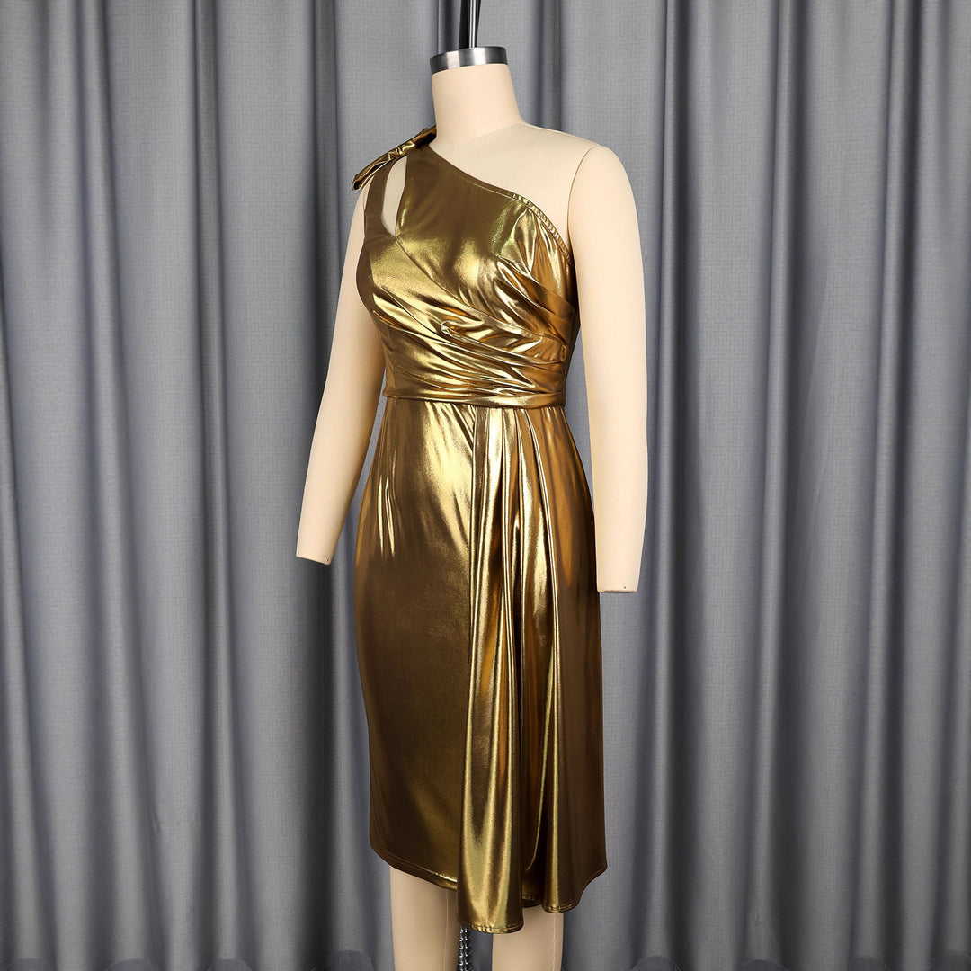 Damen Elegantes Abendkleid mit asymmetrischem Schnitt und voluminösem Drapierungselement Drune