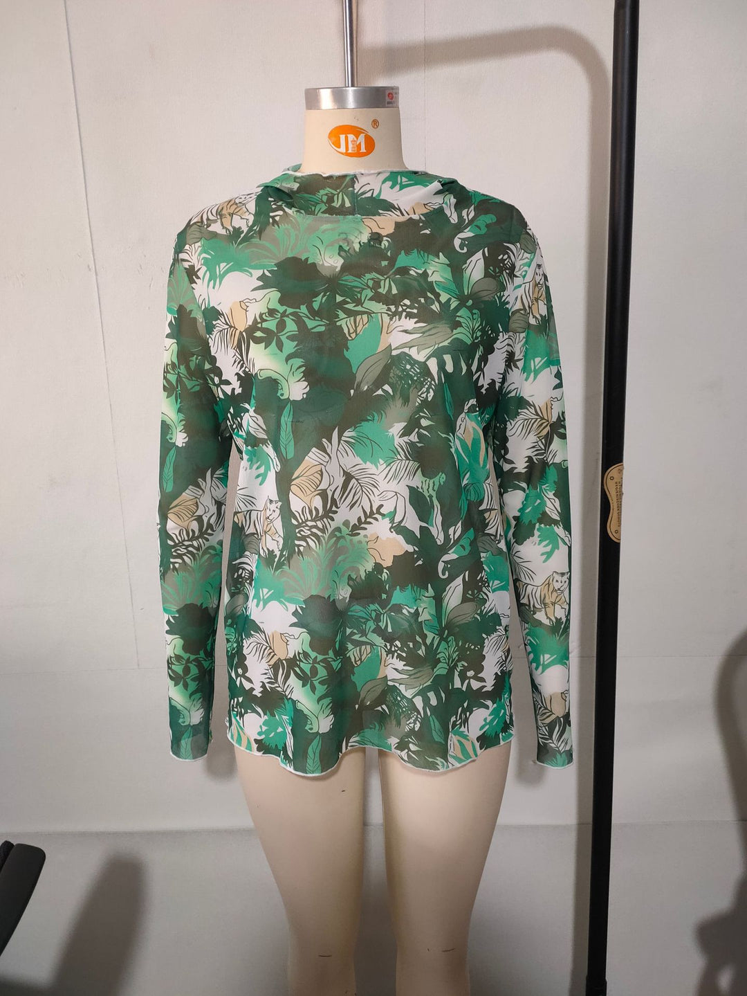 Herren Langarmshirt mit floralem Muster Drune