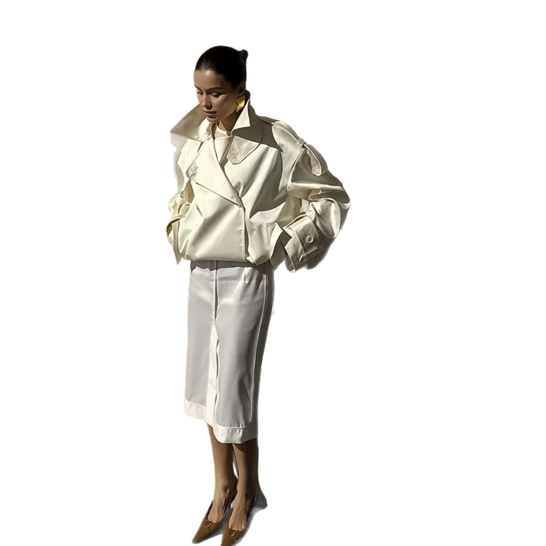Damen modische Kurzjacke mit elegantem Schnitt und hochglänzendem Finish Drune