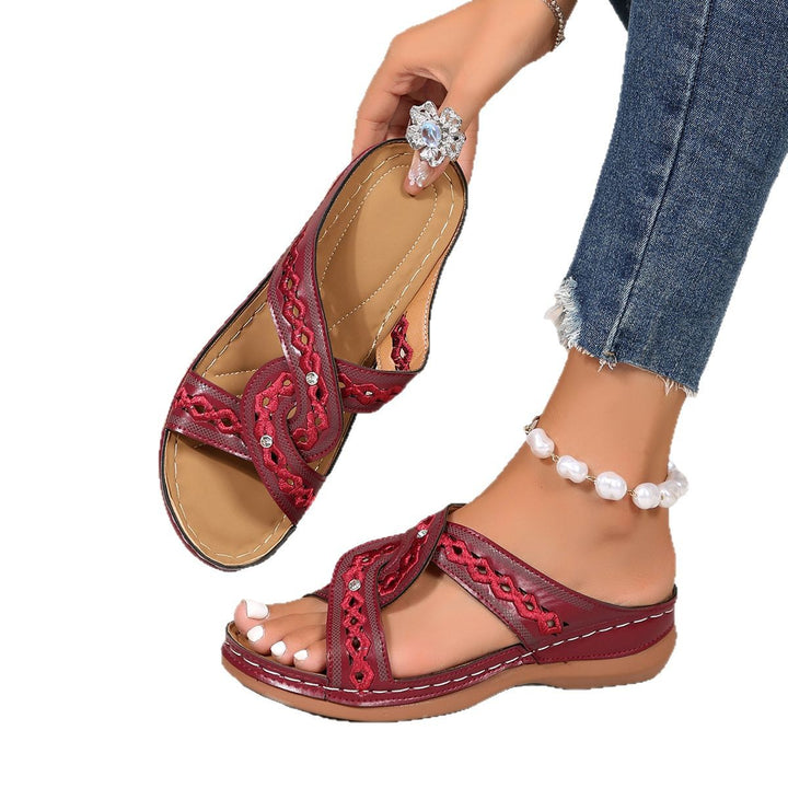 Damen bequeme und elegante Sandalen mit geflochtenen Riemen und gepolstertem Fußbett Drune