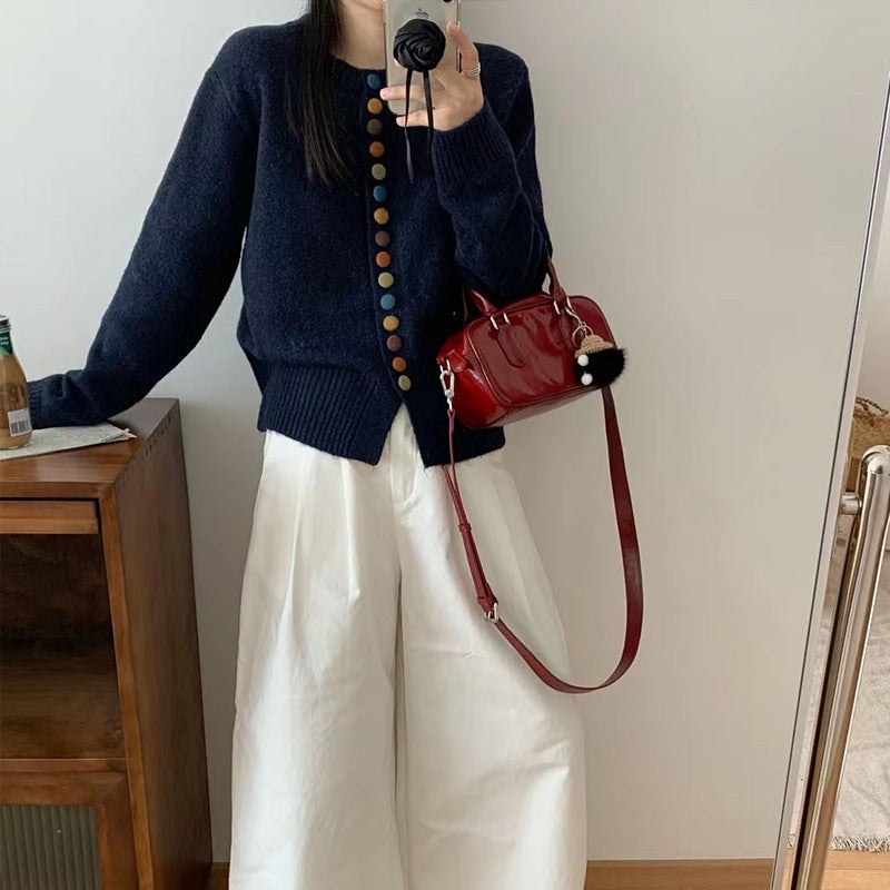 Damen Strickjacke mit bunten Knopfdetails und weich-gefilztem Material Drune