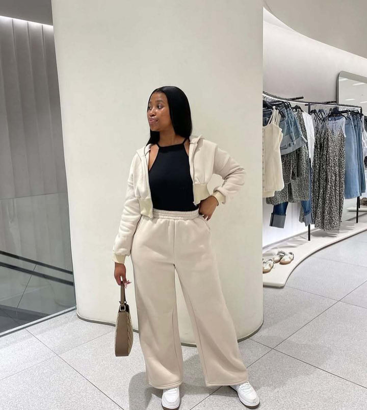 Damen lässiges Sweat-Set mit cropped Jacke und weiter Hose Drune