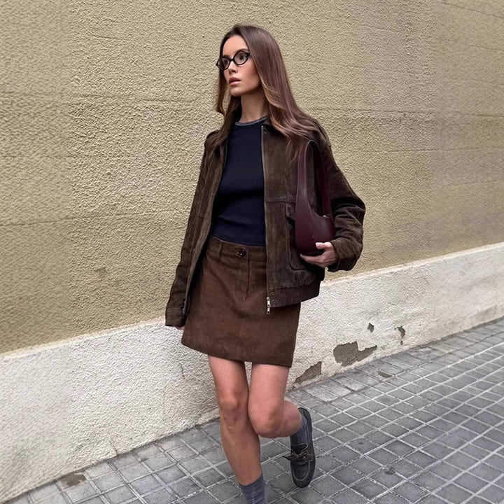 Damen Cropped Wildlederjacke mit lässigem Schnitt und praktischen Taschen Drune