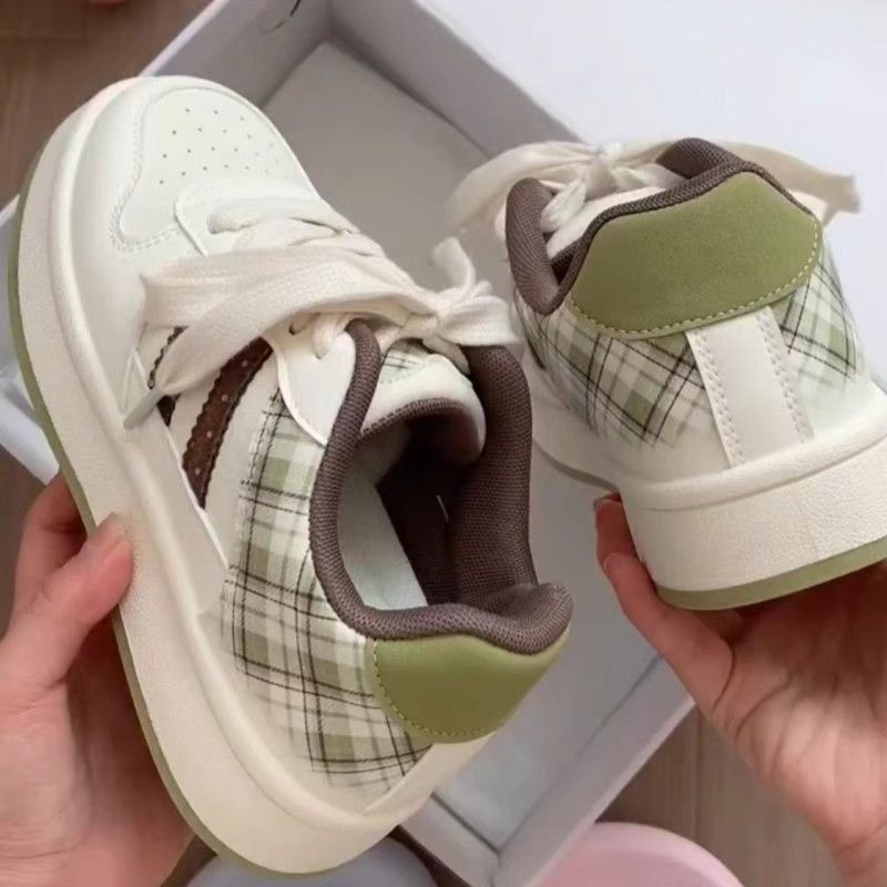 Damen Sneakers mit Karo-Muster und gepolsterter Sohle Drune