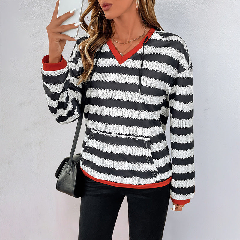 Damen Kapuzenpullover mit modernem Streifen-Muster und praktischem Kängurutasche Drune