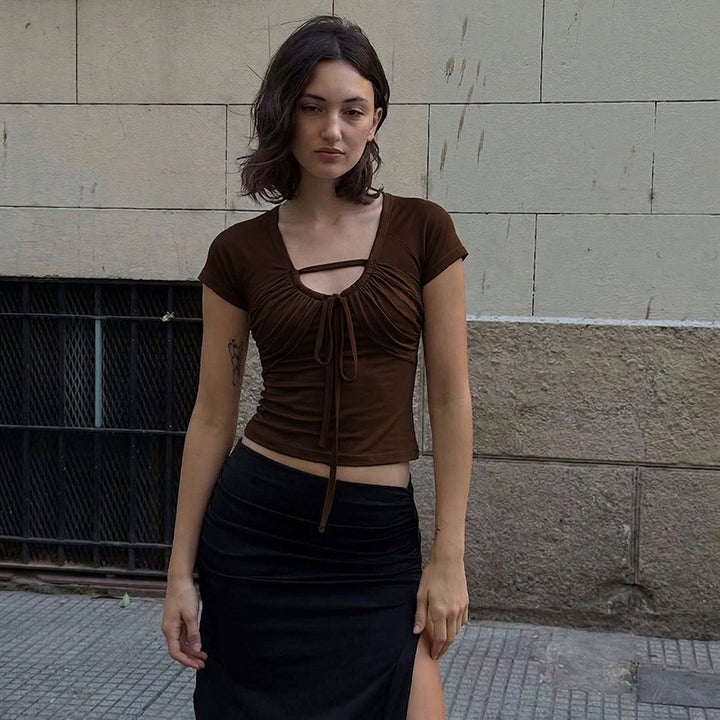 Damen figurbetontes Kurzarm-Top mit Rüschendetails und Bindeband Drune