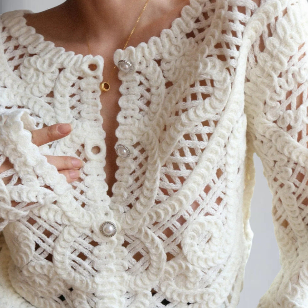 Damen Häkeljacke mit einzigartigem Muster und dekorativen Knöpfen Drune