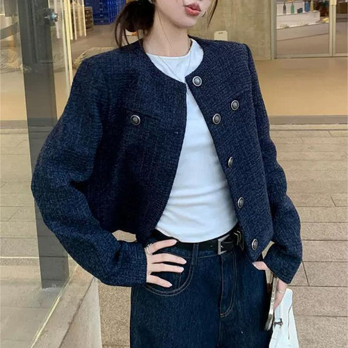 Damen elegante Kurzjacke mit strukturiertem Stoff und dekorativen Knopfdetails Drune