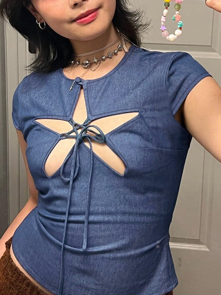 Damenoberteil mit einzigartigem Cut-Out-Design und eleganter Schnürung Drune