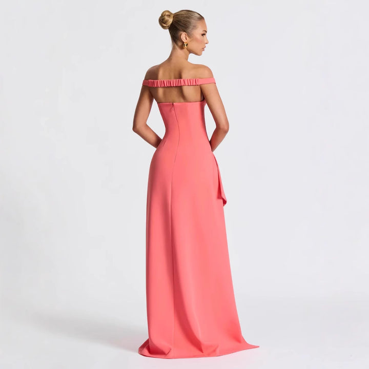 Damen Elegantes Maxikleid mit schulterfreiem Design und hohem Schlitz Drune