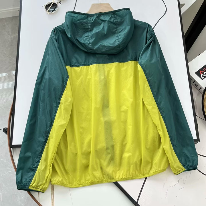Damen Leichte Sportjacke mit Kapuze Drune