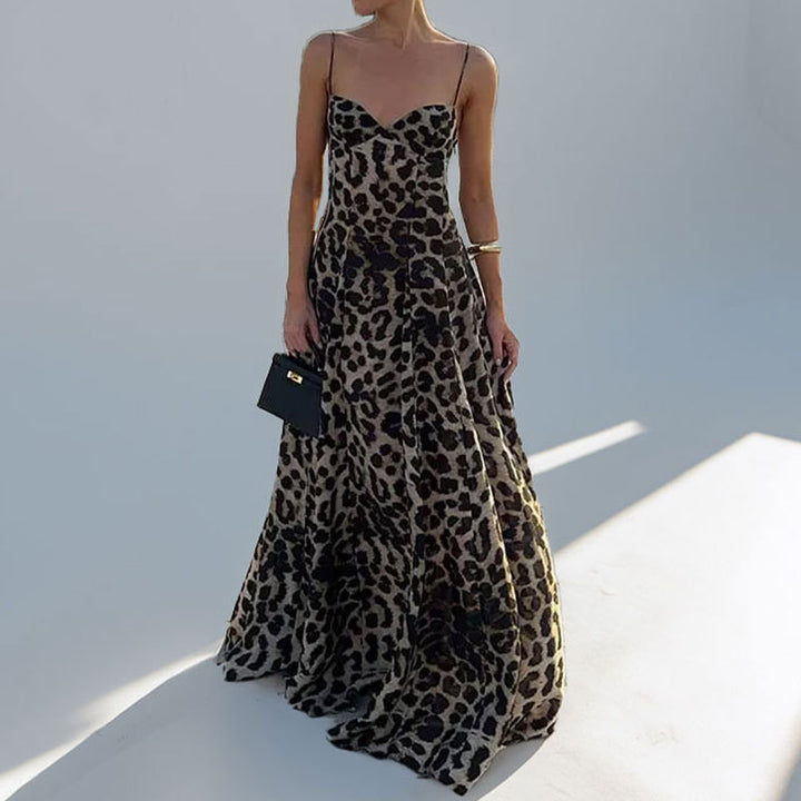 Damen Abendkleid mit elegantem Herz-Ausschnitt und fließendem Rock Drune