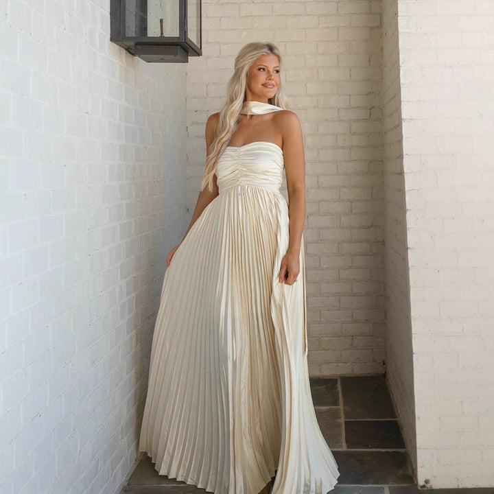 Damen Langarm Maxi-Kleid mit elegantem Faltenrock und schulterfreier Silhouette Drune