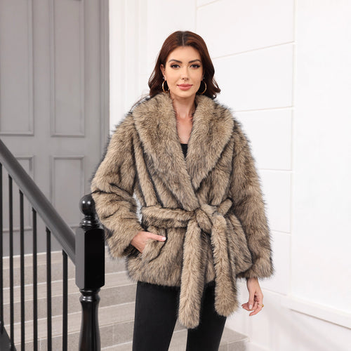 Damen Kuschelige und elegante Kunstfelljacke Drune