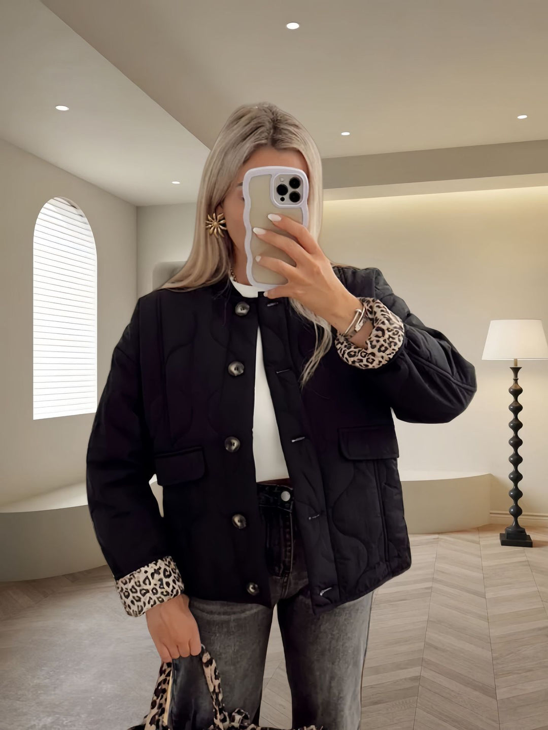 Damen gesteppte Leichtjacke mit trendigen Animal-Print-Ärmeln Drune