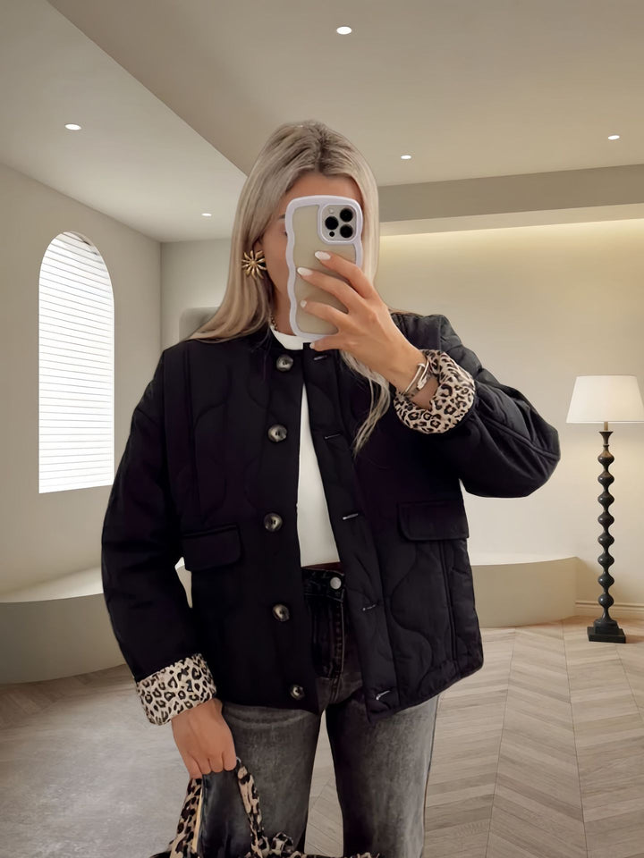 Damen gesteppte Leichtjacke mit trendigen Animal-Print-Ärmeln Drune