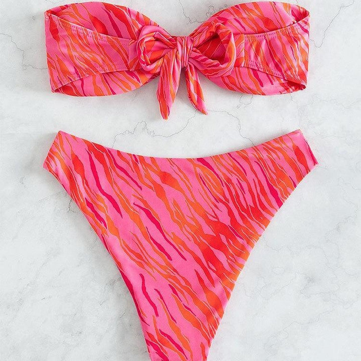 Damen Bandeau-Bikini mit Volant und geschmackvollem Muster Drune