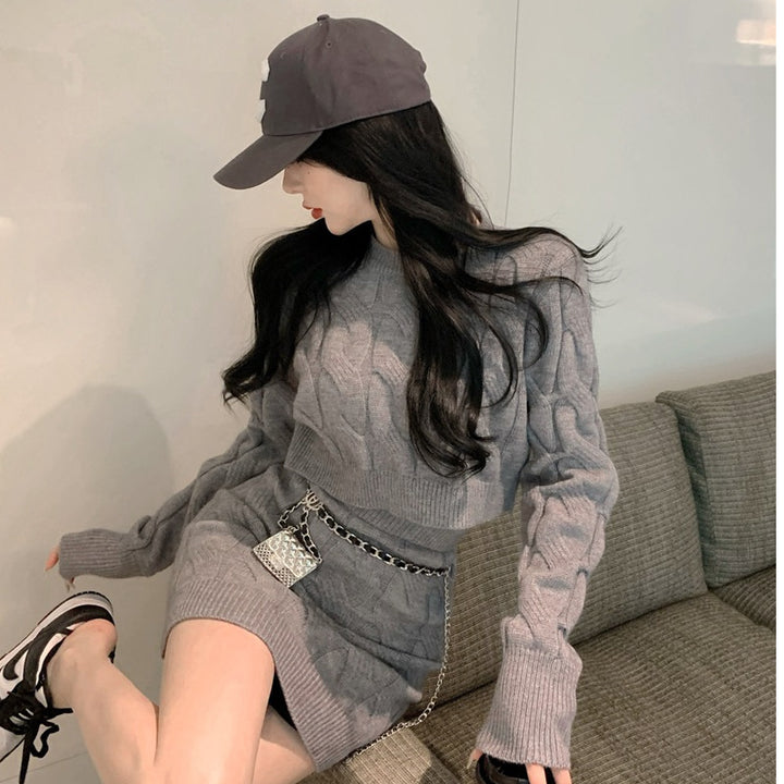 Damen Strickensemble mit Crop-Top und Minirock Drune
