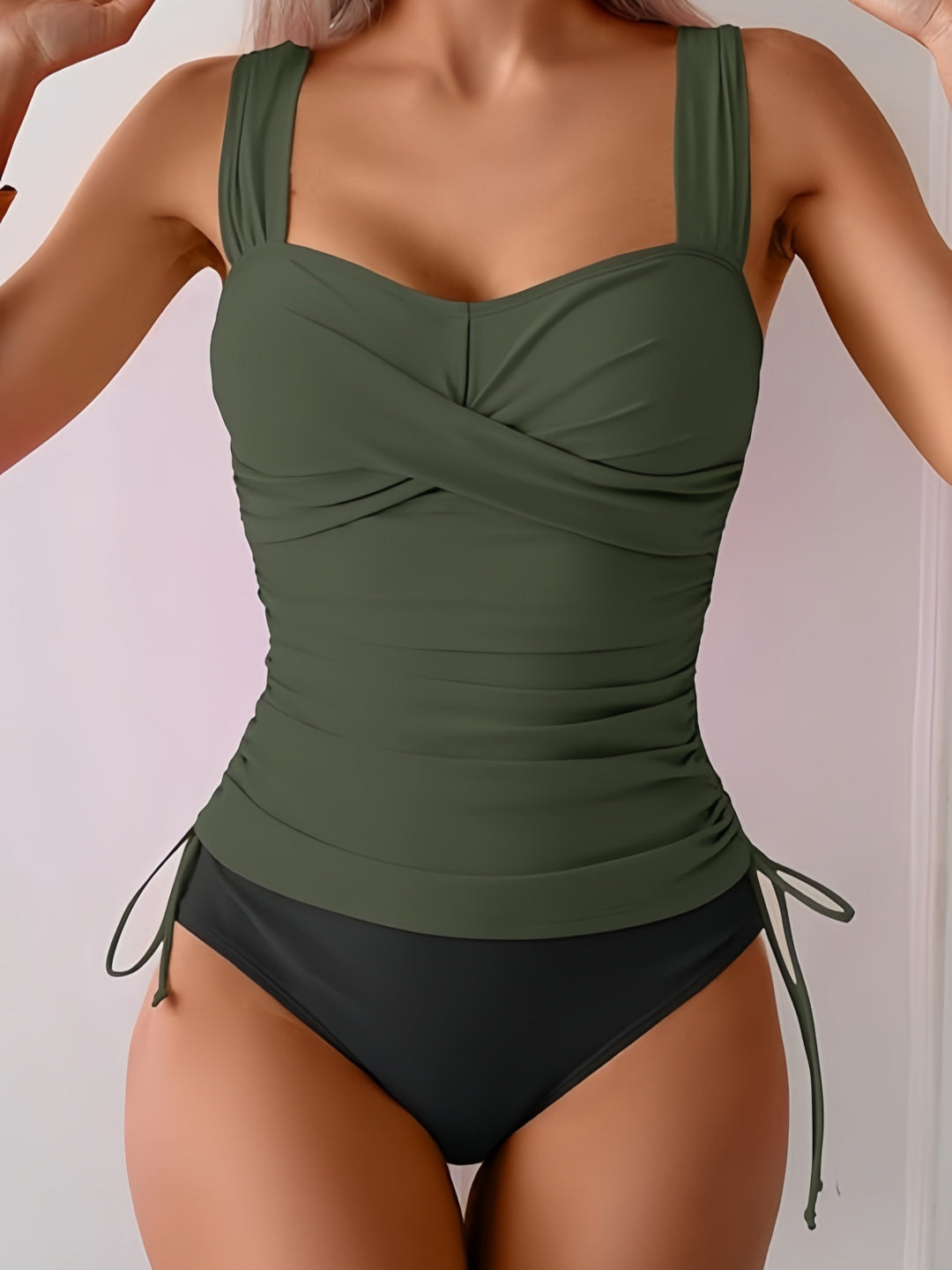 Damen Einteiliger Badeanzug mit modernem Wickeldesign und sportlichem Schnitt Drune