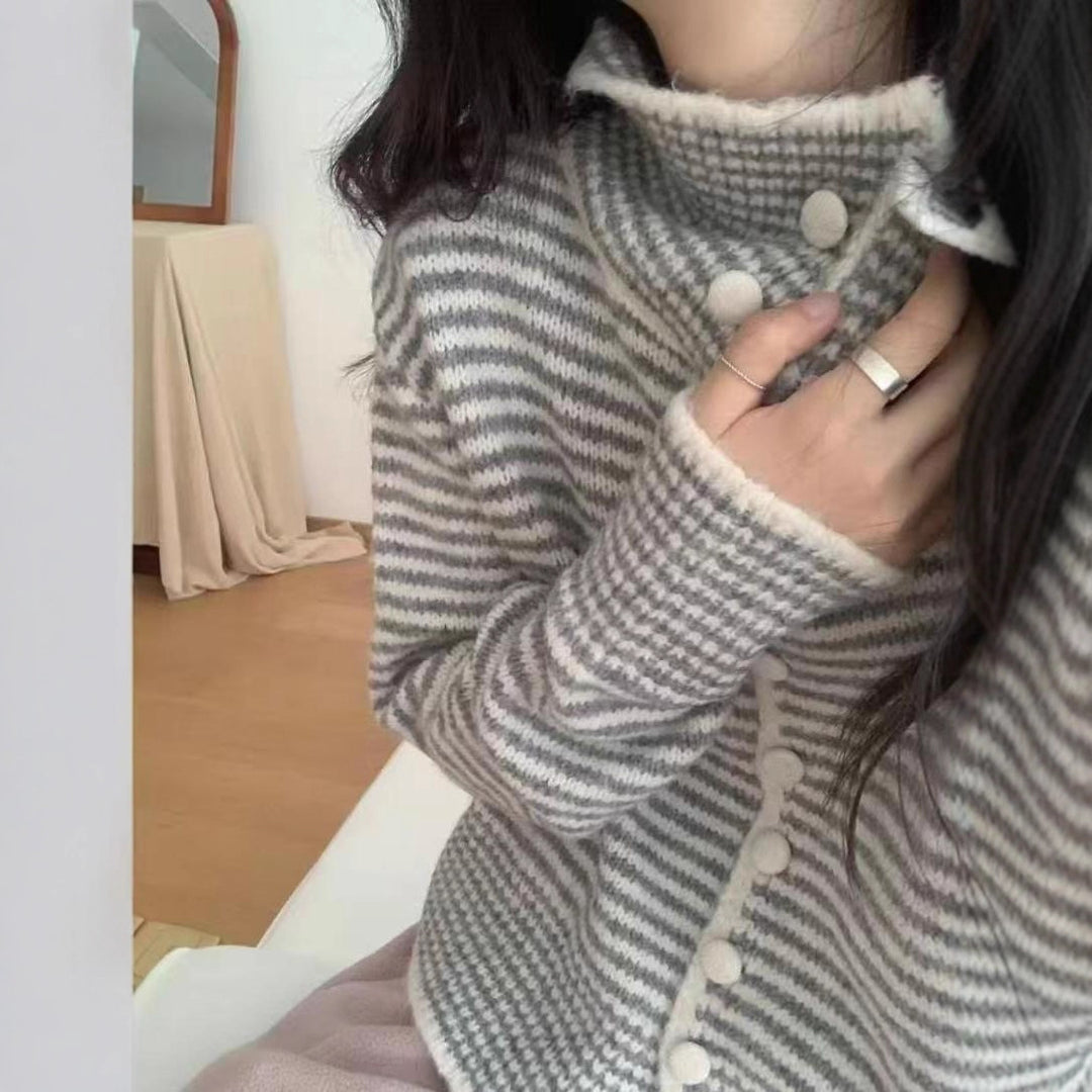 Damen Strickjacke mit großem Kragen und Knöpfen Drune