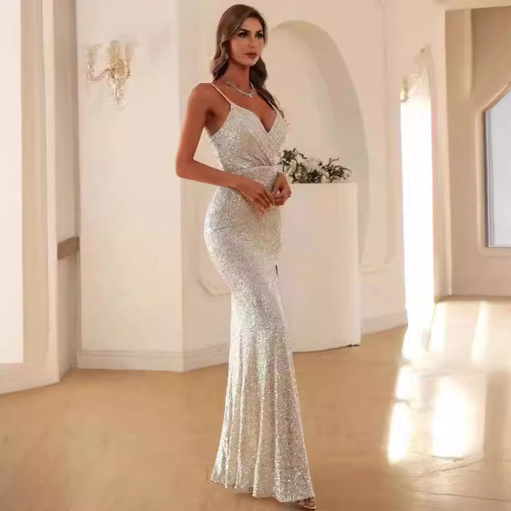 Damen Glamouröses Abendkleid mit hohem Schlitz und schimmernder Oberfläche Drune