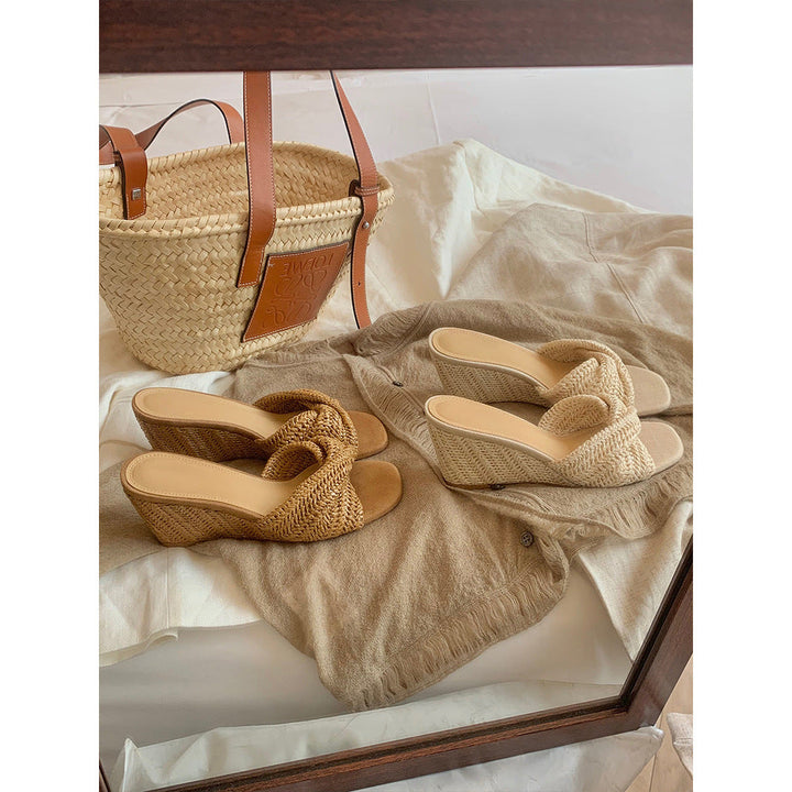 Damen Keil-Sandalen mit geflochtener Vorderpartie Drune
