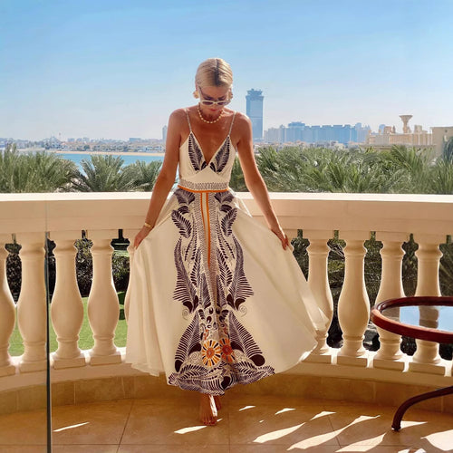 Damen Maxi-Kleid mit floralem Druck und eleganter Raffinesse Drune