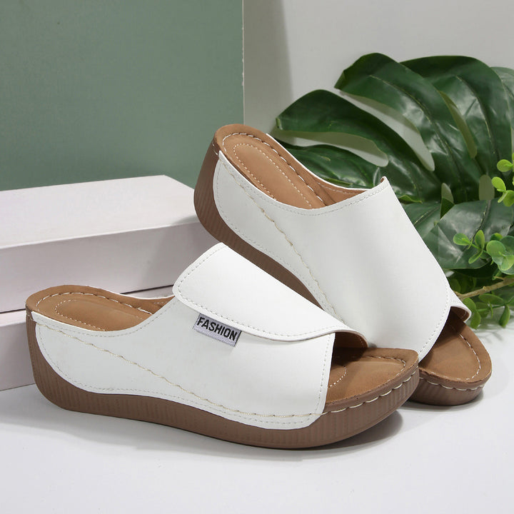 Damen Flip-Flop-Pantoletten mit ergonomischer Sohle und modischem Riemendesign Drune