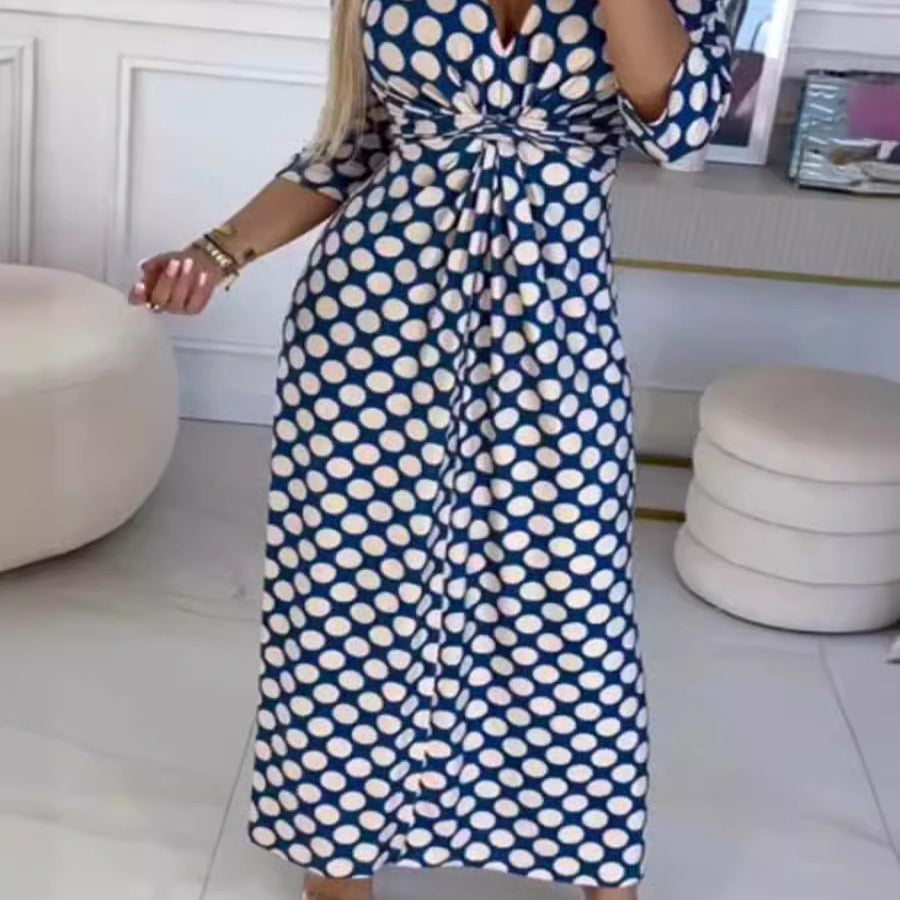 Damen Maxikleid mit modernem Punktenmuster und eleganter Wickeloptik Drune