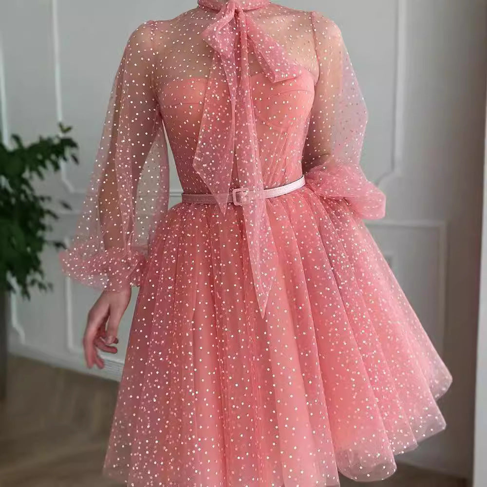 Damen Tüllkleid mit transparenten Puffärmeln und Schleifenakzent Drune