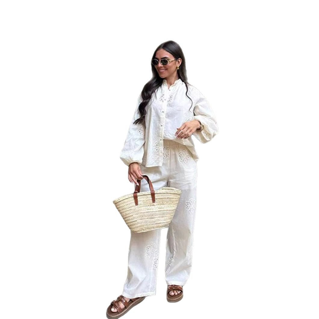 Damen luftiges Sommeroutfit mit bestickter Bluse und weiten Hosen Drune