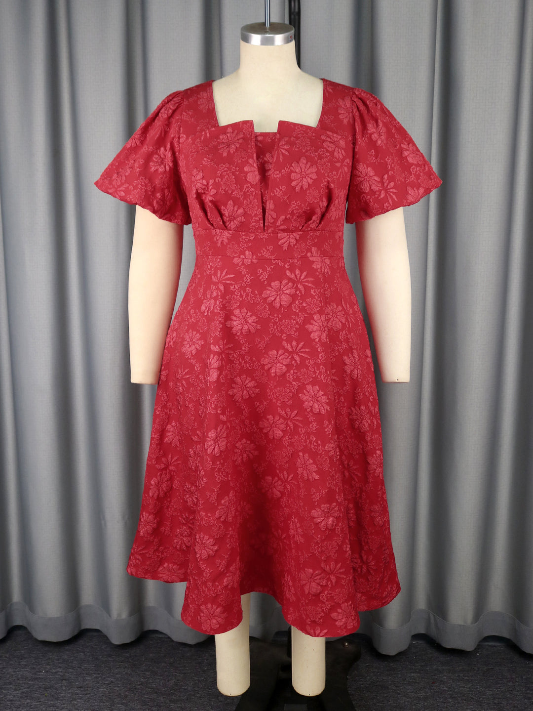 Damen Midikleid mit schwingendem Rock und floralen Mustern Drune