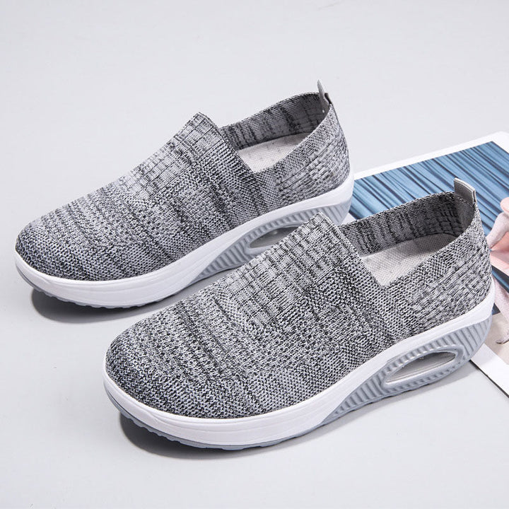 Drune | Atmungsaktive Slip on Sneaker Mit Ergonomischer Sohle Für Damen