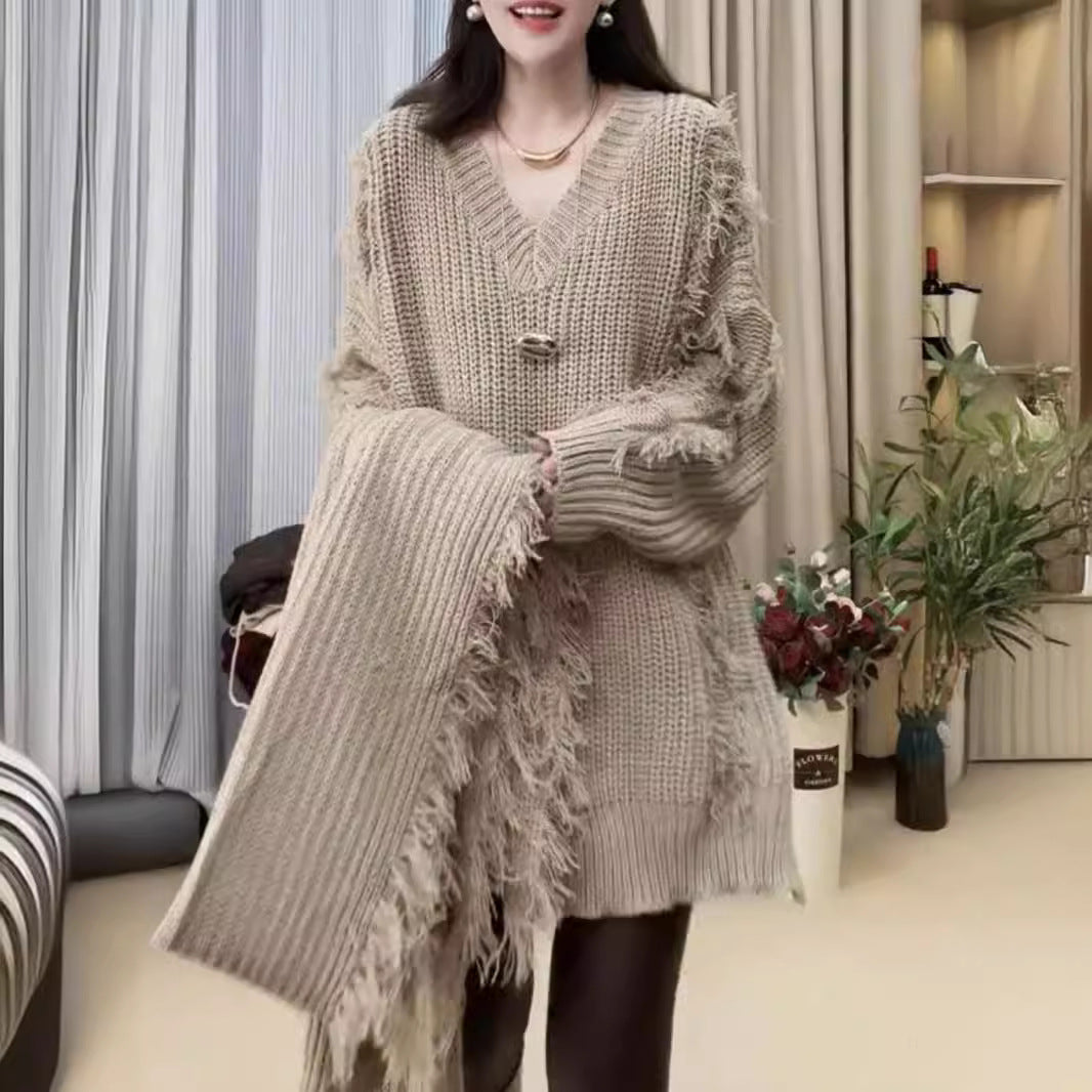 Damen Grobstrickpullover mit fransigen Abschlüssen und V-Ausschnitt Drune