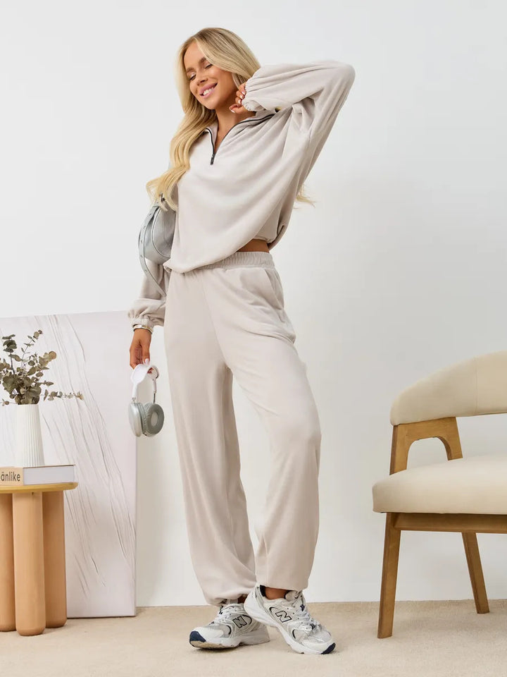Damen Velours Jogginganzug mit hochgeschlossenem Kragen und elastischen Bündchen Drune